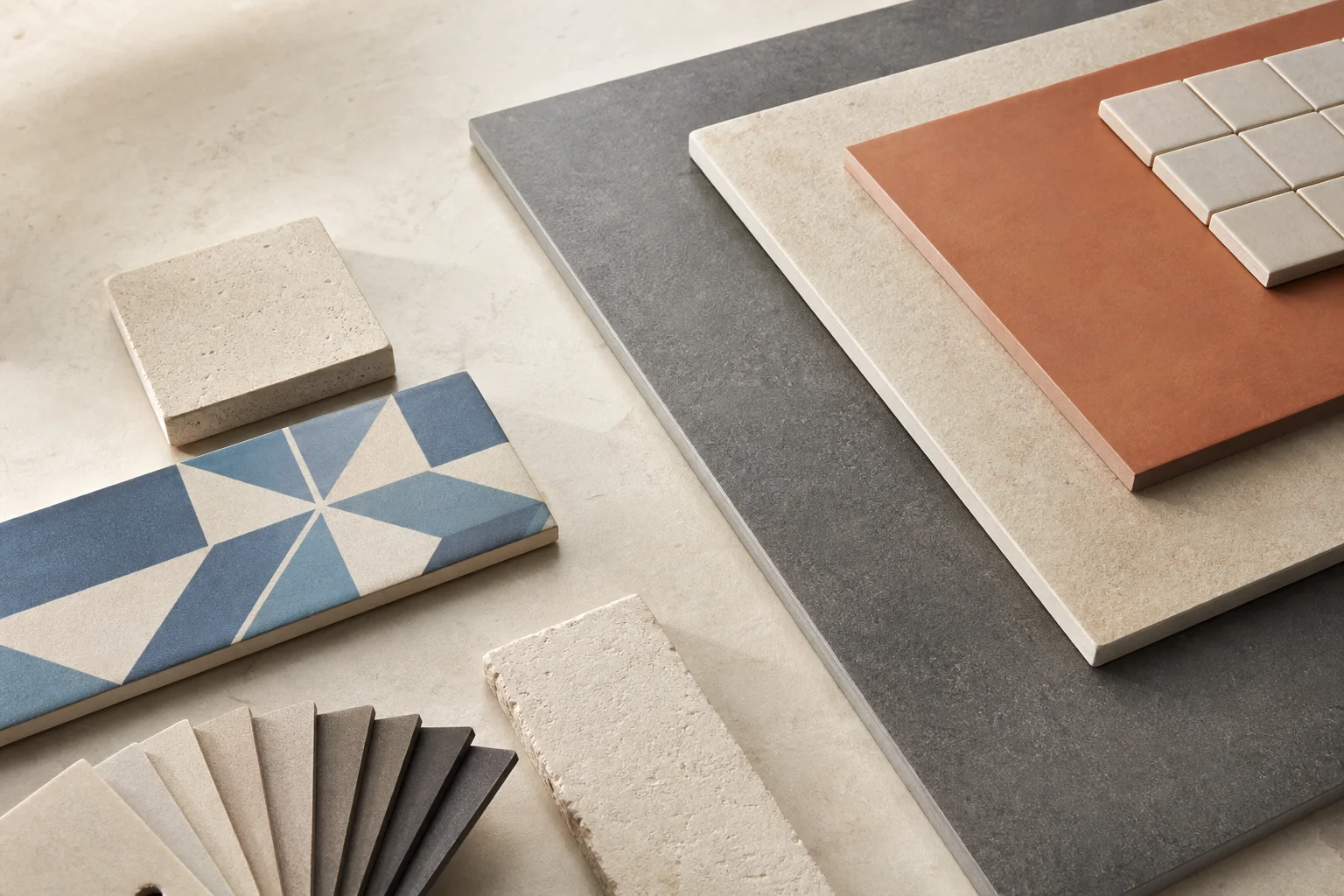 Selección de azulejos, pavimentos y acabados cerámicos